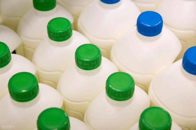 新规发布 复原乳产品标注更严，将统一归为“调制乳”
